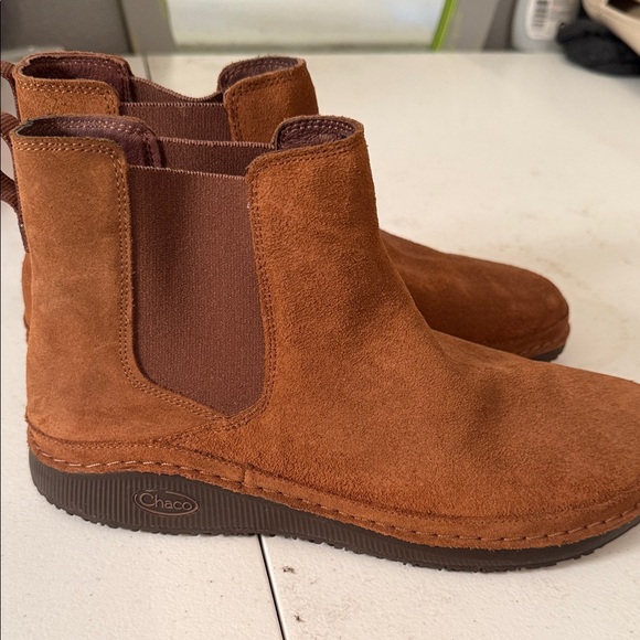 Chaco Women's Suede Ankle Booties - Chestnut - Picture 5 of 8